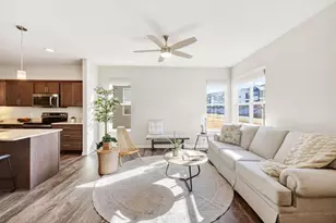 6972 Belle Fontaine Blvd, Middleton, WI 53562 - Photo 3