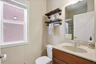 7162 Belle Fontaine Blvd, Middleton, WI 53562 - Photo 17