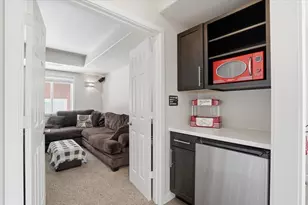 7162 Belle Fontaine Blvd, Middleton, WI 53562 - Photo 39