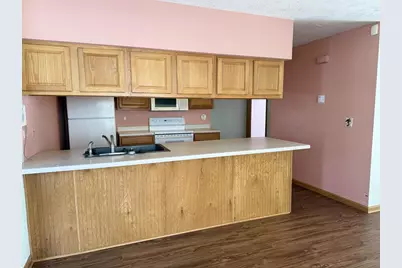 2521 Edgewood Drive, Beloit, WI 53511 - Photo 7