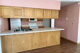 2521 Edgewood Dr, Beloit, WI 53511 - Photo 7