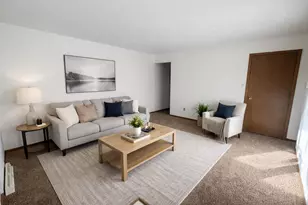 5802 Sauk Ln, Mcfarland, WI 53558 - Photo 11