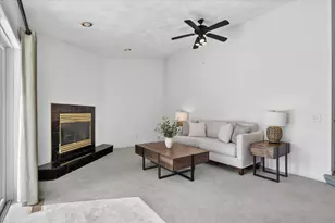 3206 Thames Ln, Janesville, WI 53546 - Photo 5