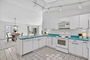 3206 Thames Ln, Janesville, WI 53546 - Photo 11