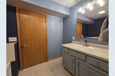 304 Breezy Point Drive, Pardeeville, WI 53954 - Photo 31