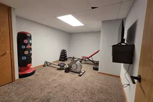 304 Breezy Point Dr, Pardeeville, WI 53954 - Photo 27