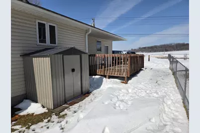 304 Breezy Point Drive, Pardeeville, WI 53954 - Photo 33