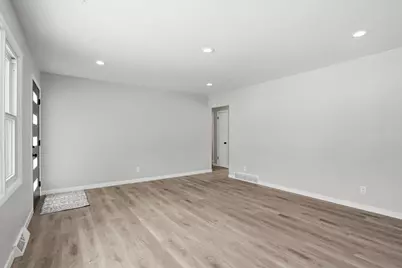 1314 Debra Lane, Madison, WI 53704 - Photo 7