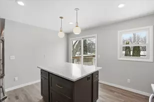 1314 Debra Ln, Madison, WI 53704 - Photo 9