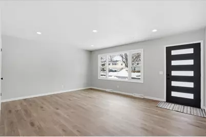 1314 Debra Lane, Madison, WI 53704 - Photo 5