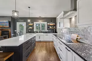 4650 Penny Ln, Ridgeville, WI 53533 - Photo 13