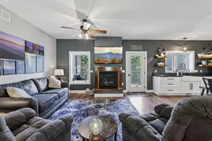 4650 Penny Ln, Ridgeville, WI 53533 - Photo 7