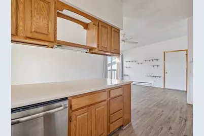 1105 McKenna Boulevard #H, Madison, WI 53719 - Photo 9