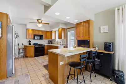 407 W Cherry Street, Fox Lake, WI 53933 - Photo 5