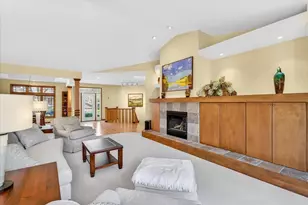 38 Hawk Feather Cir, Madison, WI 53717 - Photo 9