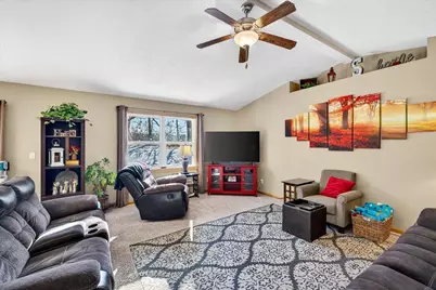 1351 Cumberland Drive, Edgerton, WI 53534 - Photo 9