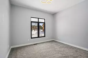 320 Oakbrook Dr, Lake Delton, WI 53965 - Photo 27