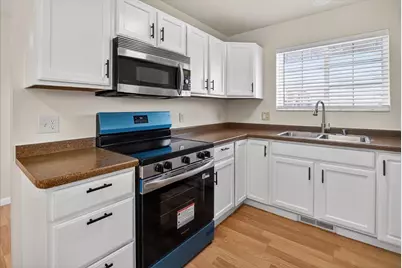 326 Pasque Street, Sun Prairie, WI 53590 - Photo 19