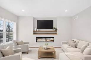 2807 Crinkle Root Dr, Fitchburg, WI 53711 - Photo 13