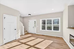 2807 Crinkle Root Dr, Fitchburg, WI 53711 - Photo 11