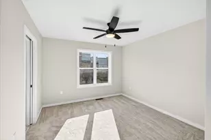 2807 Crinkle Root Dr, Fitchburg, WI 53711 - Photo 31