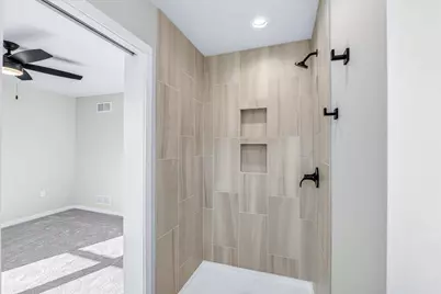 2807 Crinkle Root Drive, Fitchburg, WI 53711 - Photo 37