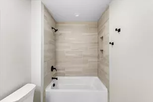 2807 Crinkle Root Dr, Fitchburg, WI 53711 - Photo 47