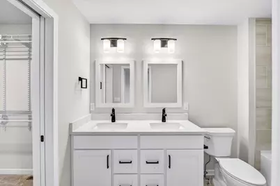 2807 Crinkle Root Drive, Fitchburg, WI 53711 - Photo 45