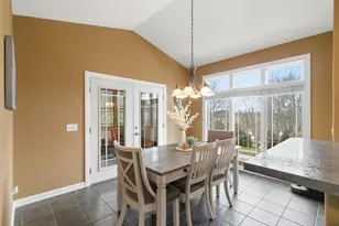 614 Woodhaven Ct, Cambridge, WI 53523 - Photo 17