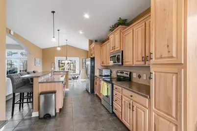 614 Woodhaven Court, Cambridge, WI 53523 - Photo 7