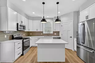 2809 Crinkle Root Dr, Fitchburg, WI 53711 - Photo 21