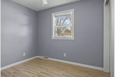 5604 Bjelde Lane, Monona, WI 53716 - Photo 9