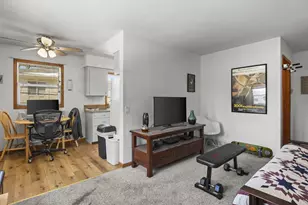 5604 Bjelde Ln, Monona, WI 53716 - Photo 17