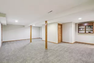 1008 Eric Ln, Waunakee, WI 53597 - Photo 23