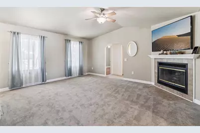 1008 Eric Lane, Waunakee, WI 53597 - Photo 5