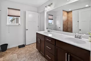 493 Crescendo Dr, Sun Prairie, WI 53590 - Photo 25