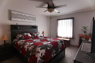 624 E Market Street #101, Elkhorn, WI 53121 - Photo 9