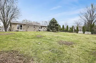 120 Walmar Dr, Sun Prairie, WI 53590 - Photo 29