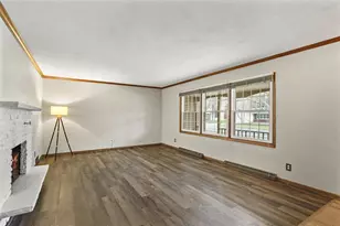 120 Walmar Dr, Sun Prairie, WI 53590 - Photo 5