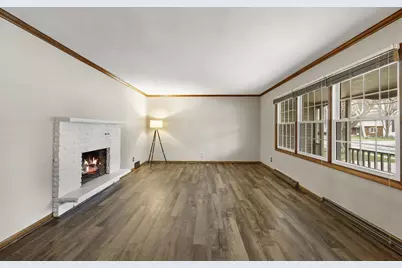 120 Walmar Drive, Sun Prairie, WI 53590 - Photo 3