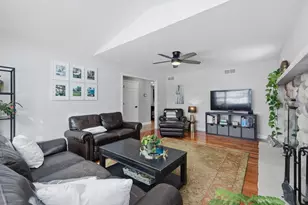 7600 Suffolk Down, Sun Prairie, WI 53590 - Photo 5