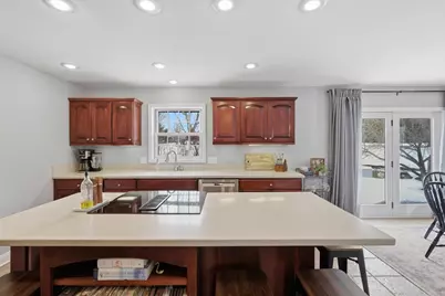 7600 Suffolk Down, Sun Prairie, WI 53590 - Photo 9