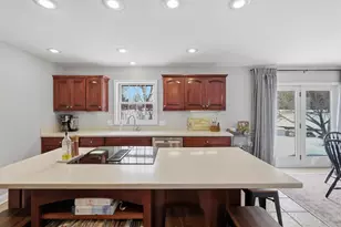 7600 Suffolk Down, Sun Prairie, WI 53590 - Photo 9