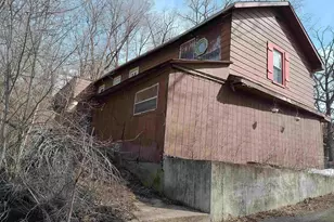 142 Beach Ave, Edgerton, WI 53534 - Photo 3