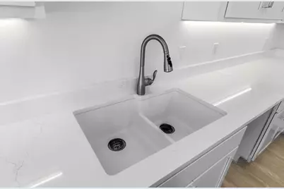 322 Willow Street, Pardeeville, WI 53954 - Photo 23