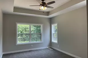 3829 N Woodbury Ln, Janesville, WI 53545 - Photo 5