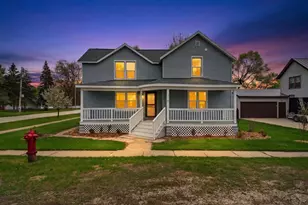 210 Farmer St, Princeton, WI 54968 - Photo 7