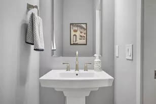 1198 Gracing Oaks Ln, Sun Prairie, WI 53590 - Photo 25