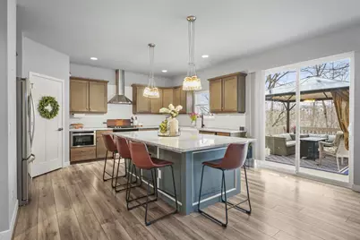 1198 Gracing Oaks Lane, Sun Prairie, WI 53590 - Photo 11