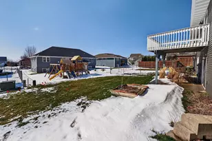 645 Garfield Ave, Janesville, WI 53536 - Photo 55